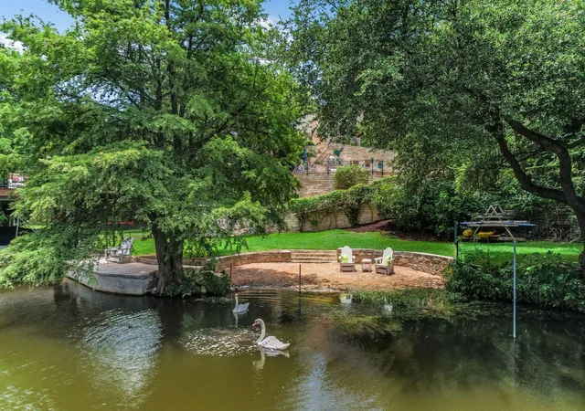 Photo 4 of Single family home for sale at 5307 Tortuga Trl, Austin, TX 78731 | MLS# 7577932 | Listing updated on 2026-10-02