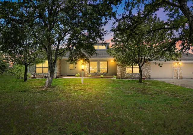 Homes for sale in Horseshoe Bay, TX | 210 Teeoff #B, Horseshoe Bay, TX 78657 | MLS# 7379874