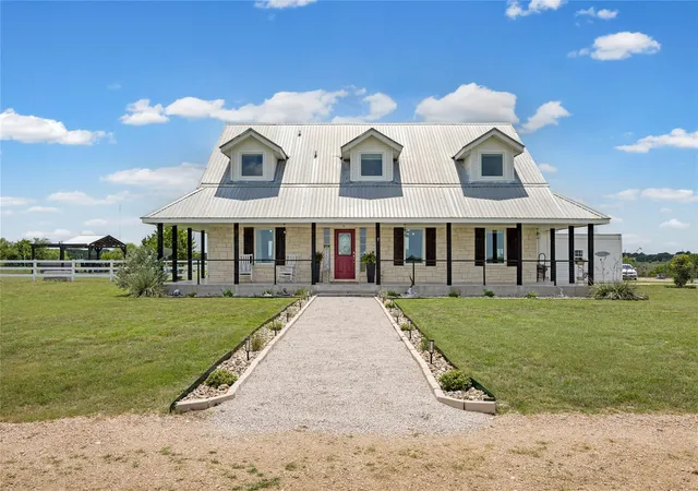 Photo 3 of Single family home for sale at 1283 Rattlesnake Trl, Burnet, TX 78611 | MLS# 2755837 | Listing updated on 2026-06-18
