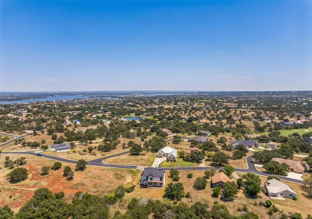 2nd image of 707 Broken Hls, Horseshoe Bay, TX 78657 | MLS# 9355753