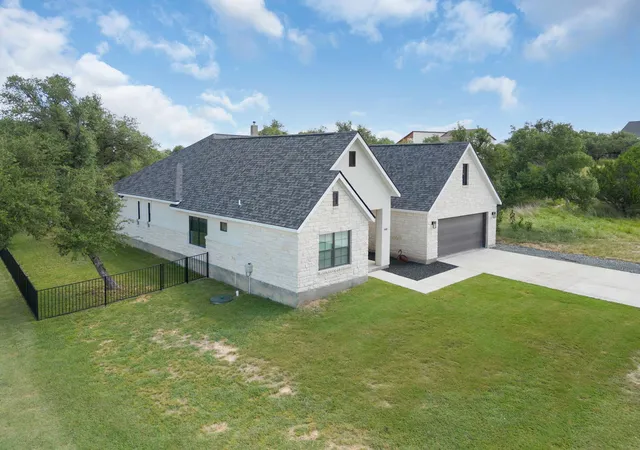 2nd image of 809 John Price, Blanco, TX 78606 | MLS# 3839635