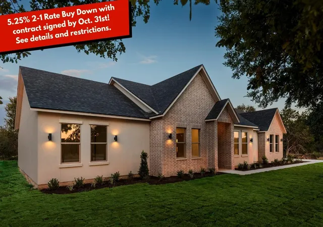 Photo 1 of Single family home for sale at 301 Onion Crk Ln, Driftwood, TX 78619 | MLS# 6614402 | Listing updated on 2026-10-10
