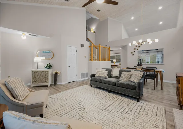 5th image of 1211 Cardinal Ln, Round Rock, TX 78681 | MLS# 6885335