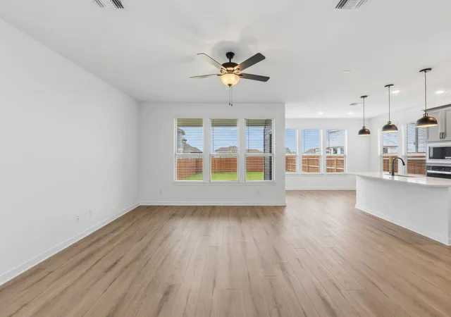 Photo 4 of Single family home for sale at 109 Singing Dove Way, Liberty Hill, TX 78642 | MLS# 1320106 | Listing updated on 2026-09-08