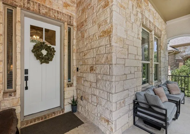 Homes for sale in Spicewood, TX | 5433 Texas Bluebell Dr, Spicewood, TX 78669 | MLS# 3092789