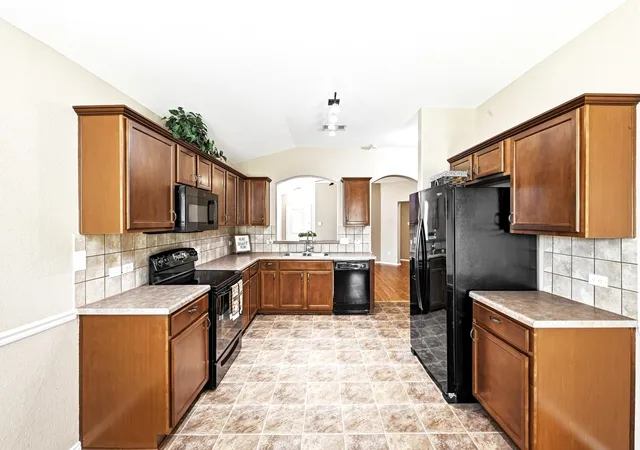 3rd image of 903 Gentry Dr, Leander, TX 78641 | MLS# 3303025