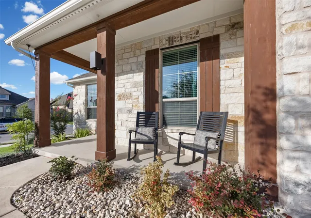 3rd image of 531 Great Lawn Bnd, Liberty Hill, TX 78642 | MLS# 5138007