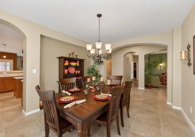 Photo 3 of Sale Pending at 2913 Clinton Pl, Round Rock, TX 78665 | MLS# 2584992 | Listing updated on 2026-09-04