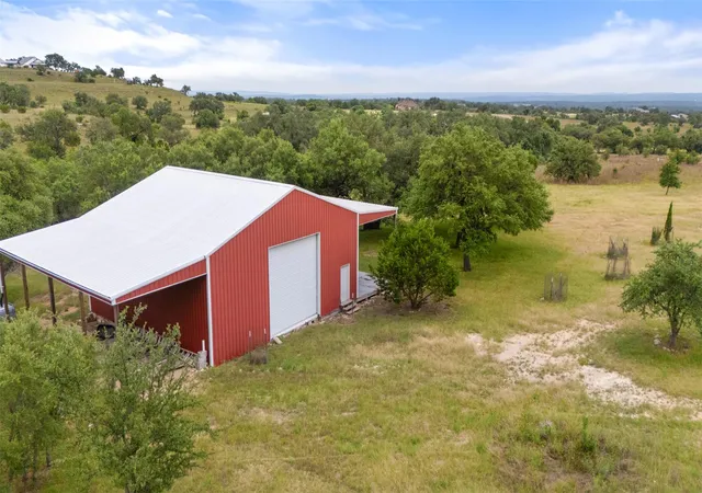 Homes for sale in Johnson City, TX | 428 Summit Spring Ln, Johnson City, TX 78636 | MLS# 8823602