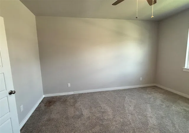 Photo 2 of Single family home for sale at 207 Whisper Rill Dr, Hutto, TX 78634 | MLS# 5674562 | Listing updated on 2026-08-18