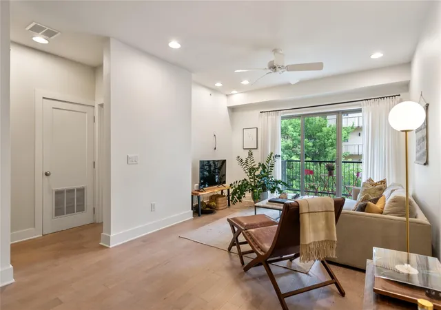 2nd image of 908 Nueces St #37, Austin, TX 78701 | MLS# 7099563