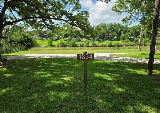 3rd image of 1834 Flite Acres Rd, Wimberley, TX 78676 | MLS# 3381048