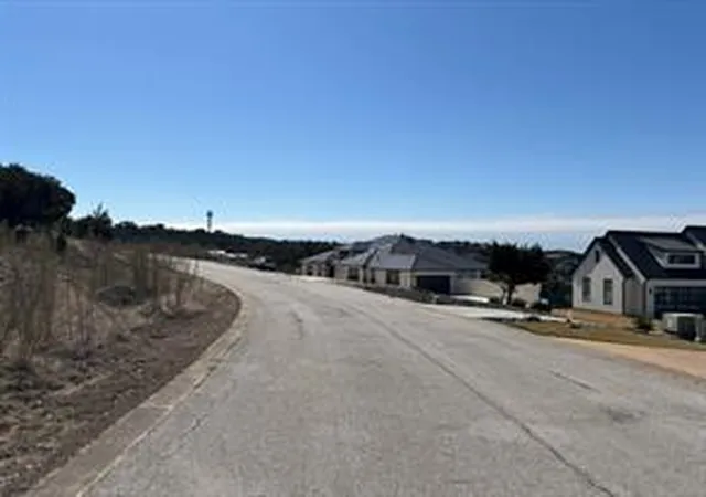 3rd image of 19001 Silver Maple Dr, Lago Vista, TX 78645 | MLS# 6554659
