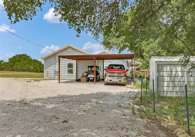 Photo 4 of Single family home for sale at 2271 County Rd 112, Burnet, TX 78611 | MLS# 5802545 | Listing updated on 2026-10-05
