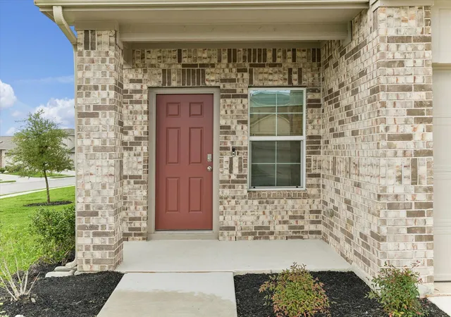 Homes for sale in Elgin, TX | 19300 Bear Grass Dr, Elgin, TX 78621 | MLS# 1383841