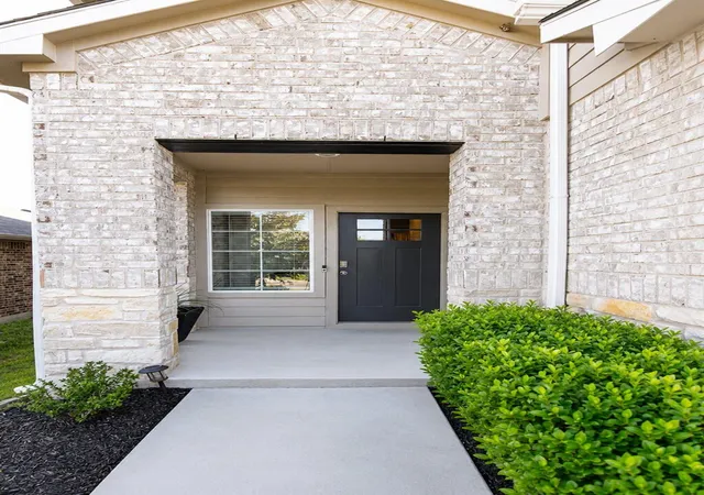 1st image of 484 Spider Lily Dr, Kyle, TX 78640 | MLS# 7160346