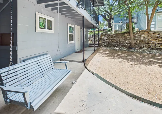 image of 3008 Cedar St, Austin, TX 78705