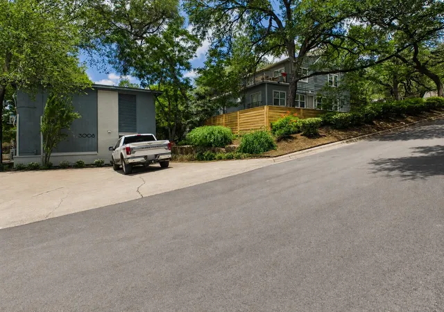 image of 3008 Cedar St, Austin, TX 78705