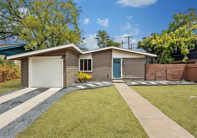 Photo 1 of Single family home for sale at 3705 Manorwood Rd, Austin, TX 78723 | MLS# 4977500 | Listing updated on 2026-09-01