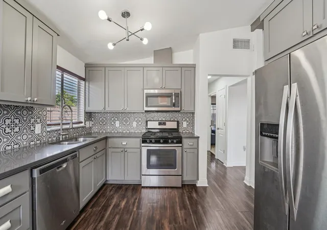 Photo 4 of Single family home for sale at 3705 Manorwood Rd, Austin, TX 78723 | MLS# 4977500 | Listing updated on 2026-09-01