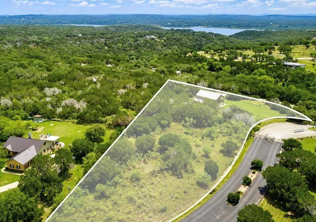 1st image of 112 Ridge Harbor Dr, Spicewood, TX 78669 | MLS# 2715408