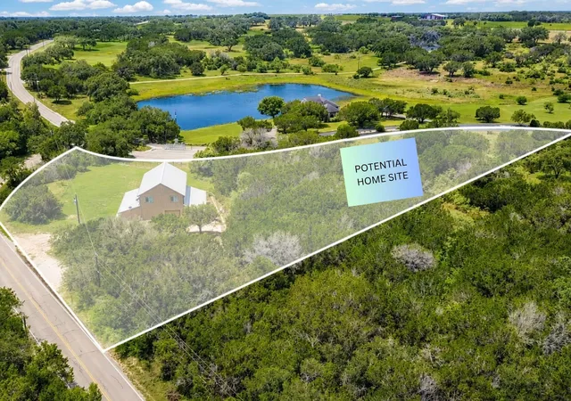 2nd image of 112 Ridge Harbor Dr, Spicewood, TX 78669 | MLS# 2715408
