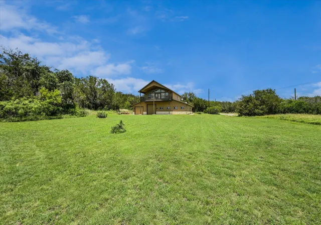 3rd image of 112 Ridge Harbor Dr, Spicewood, TX 78669 | MLS# 2715408