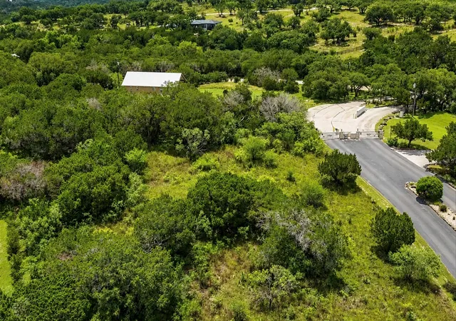 4th image of 112 Ridge Harbor Dr, Spicewood, TX 78669 | MLS# 2715408