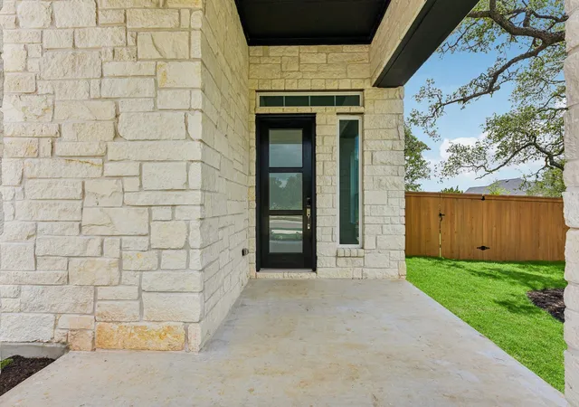2nd image of 216 Comfort Dr, Buda, TX 78610 | MLS# 6275021