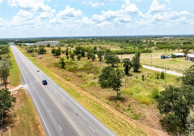 image of 000 N Magnolia Ave, Luling, TX 78648 | MLS# 4506922
