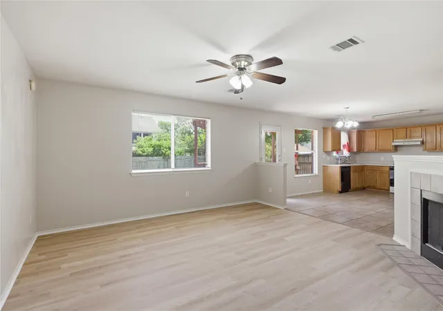 Photo 3 of Single family home for sale at 3816 Top Rock Ln, Round Rock, TX 78681 | MLS# 8977375 | Listing updated on 2026-09-17