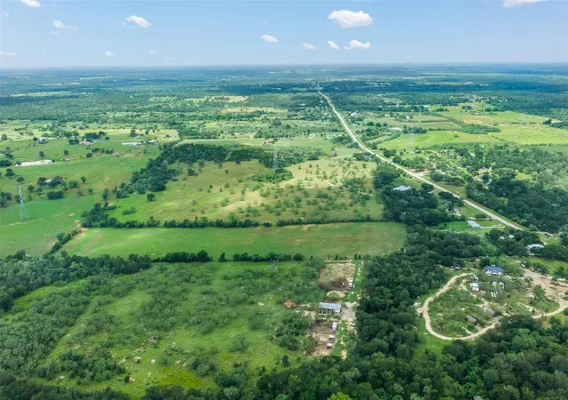Photo 1 of House for sale at 401 Fm 672, Dale, TX 78616 | MLS# 8053453 | Listing updated on 2026-08-28