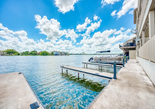 Homes for sale in Horseshoe Bay, TX | 1100 The Cape Rd #803, Horseshoe Bay, TX 78657 | MLS# 8988951