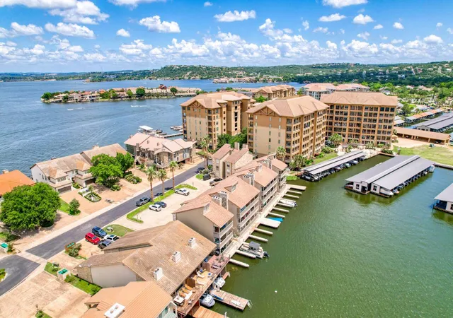 Homes for sale in Horseshoe Bay, TX | 1100 The Cape Rd, Horseshoe Bay, TX 78657 | Houzeo