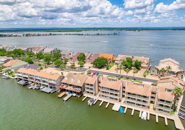 Homes for sale in Horseshoe Bay, TX | 1100 The Cape Rd, Horseshoe Bay, TX 78657 | Houzeo