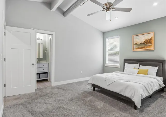 5th image of 5704 Gloucester Ln, Austin, TX 78723