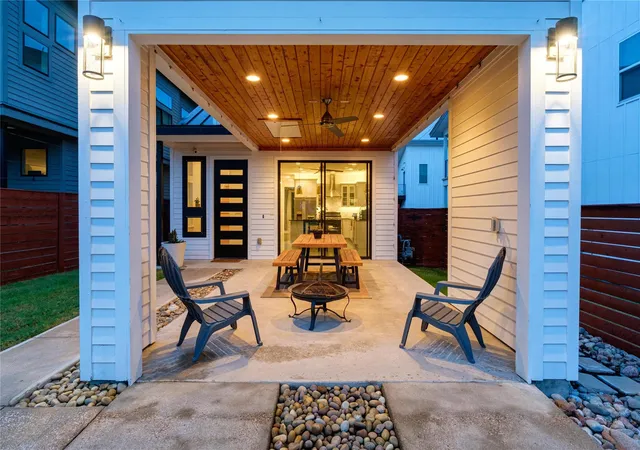 Photo 3 of Single family home for sale at 1704 E 13th Street #B, Austin, TX 78702 | MLS# 4175332 | Listing updated on 2026-10-22