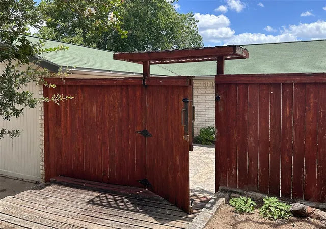 Photo 4 of Single family home for sale at 14609 Great Eagle Trl, Austin, TX 78734 | MLS# 7056758 | Listing updated on 2026-07-18