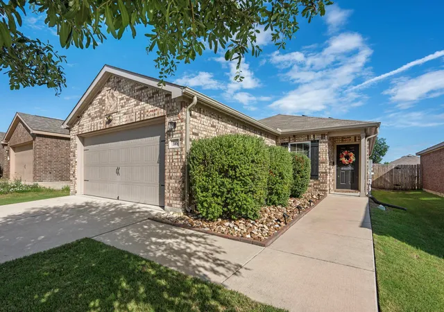 Homes for sale in Liberty Hill, TX | 316 Continential Ave, Liberty Hill, TX 78642 | MLS# 5089688
