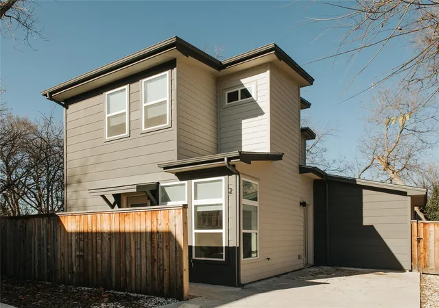 Photo 1 of Single family home for sale at 1128 Walton Ln #2, Austin, TX 78721 | MLS# 8362481 | Listing updated on 2026-08-02