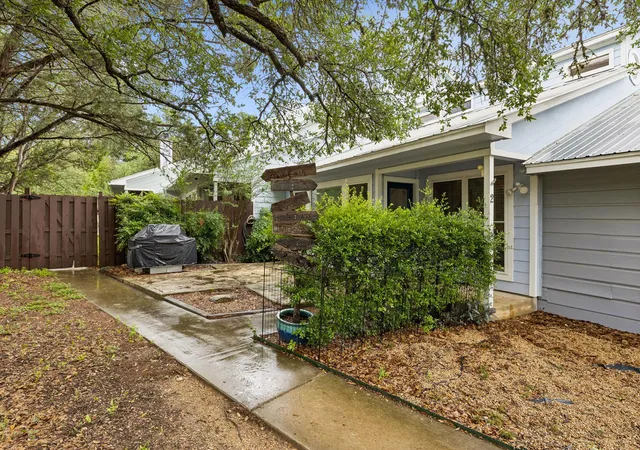 3rd image of 19 Deerfield Dr #2, Wimberley, TX 78676 | MLS# 1287610