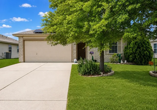 Photo 2 of Single family home for sale at 120 Holland St, Hutto, TX 78634 | MLS# 4174293 | Listing updated on 2026-09-06
