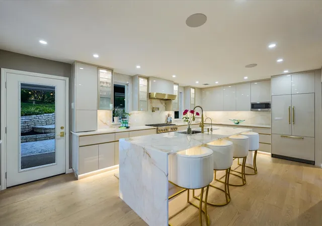 2nd image of 8310 Long Canyon Dr, Austin, TX 78730 | MLS# 1263542