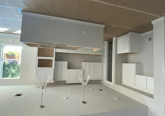 Photo 3 of Single family home for sale at 1104 Sonata Pl, Round Rock, TX 78681 | MLS# 8826800 | Listing updated on 2026-08-18
