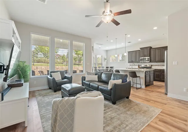 Homes for sale in Buda, TX | 953 Vista Gardens Dr, Buda, TX 78610 | MLS# 3368192