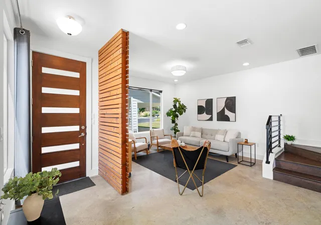 Photo 3 of Single family home for sale at 1705b Perez St, Austin, TX 78721 | MLS# 1644195 | Listing updated on 2026-08-23