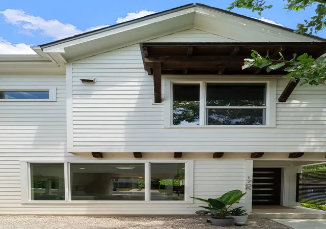 Photo 31 of Single family home for sale at 1705b Perez St, Austin, TX 78721 | MLS# 1644195 | Listing updated on 2026-08-23