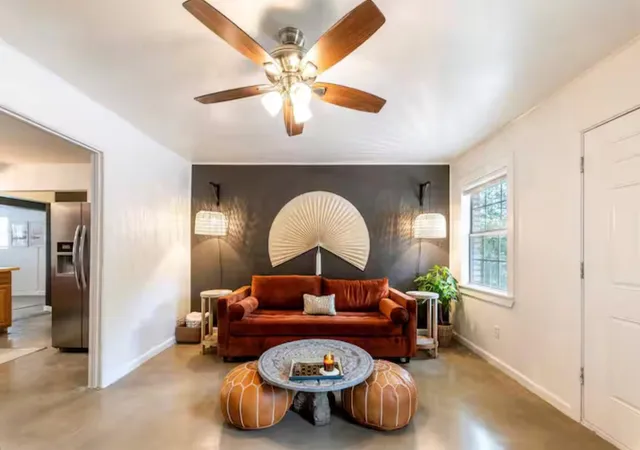 Photo 3 of Single family home for sale at 1303 Haynes St, San Marcos, TX 78666 | MLS# 6352827 | Listing updated on 2026-08-13