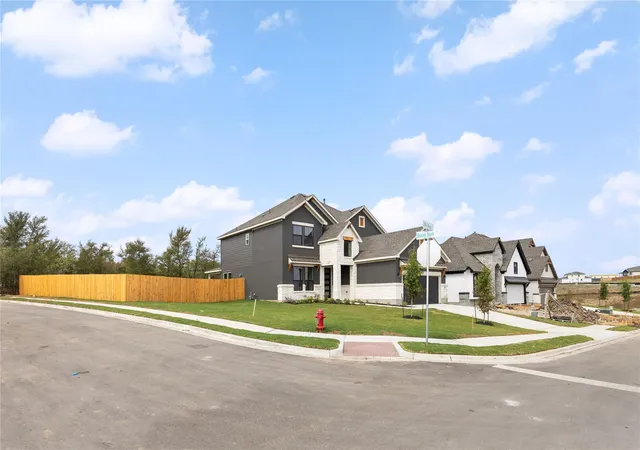 Photo 2 of Single family home for sale at 105 Little Tenina Trl, Cedar Creek, TX 78612 | MLS# 1673296 | Listing updated on 2026-10-16