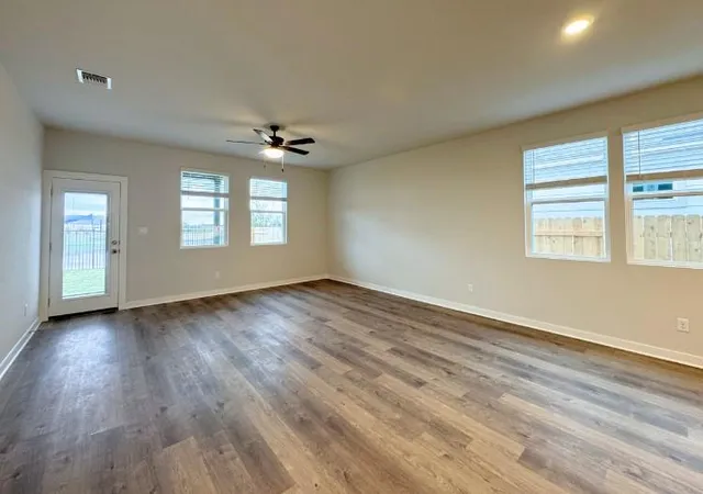 Photo 4 of Single family home for sale at 4808 Bridwell, Austin, TX 78754 | MLS# 5694879 | Listing updated on 2026-09-01